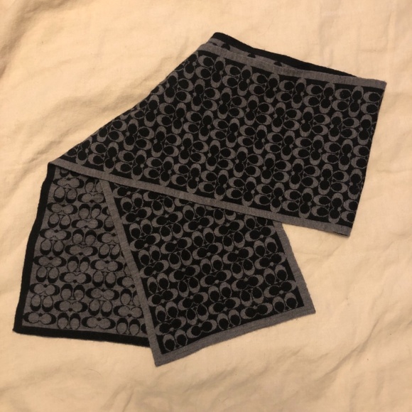 Vintage Y2K  Black Coach Signature C Print Merino Wool Reversible Hat an… - Picture 2 of 6